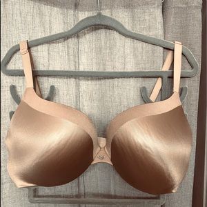 34DD VS nude bra